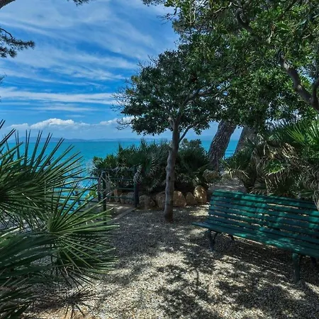 Bellavista Villa *